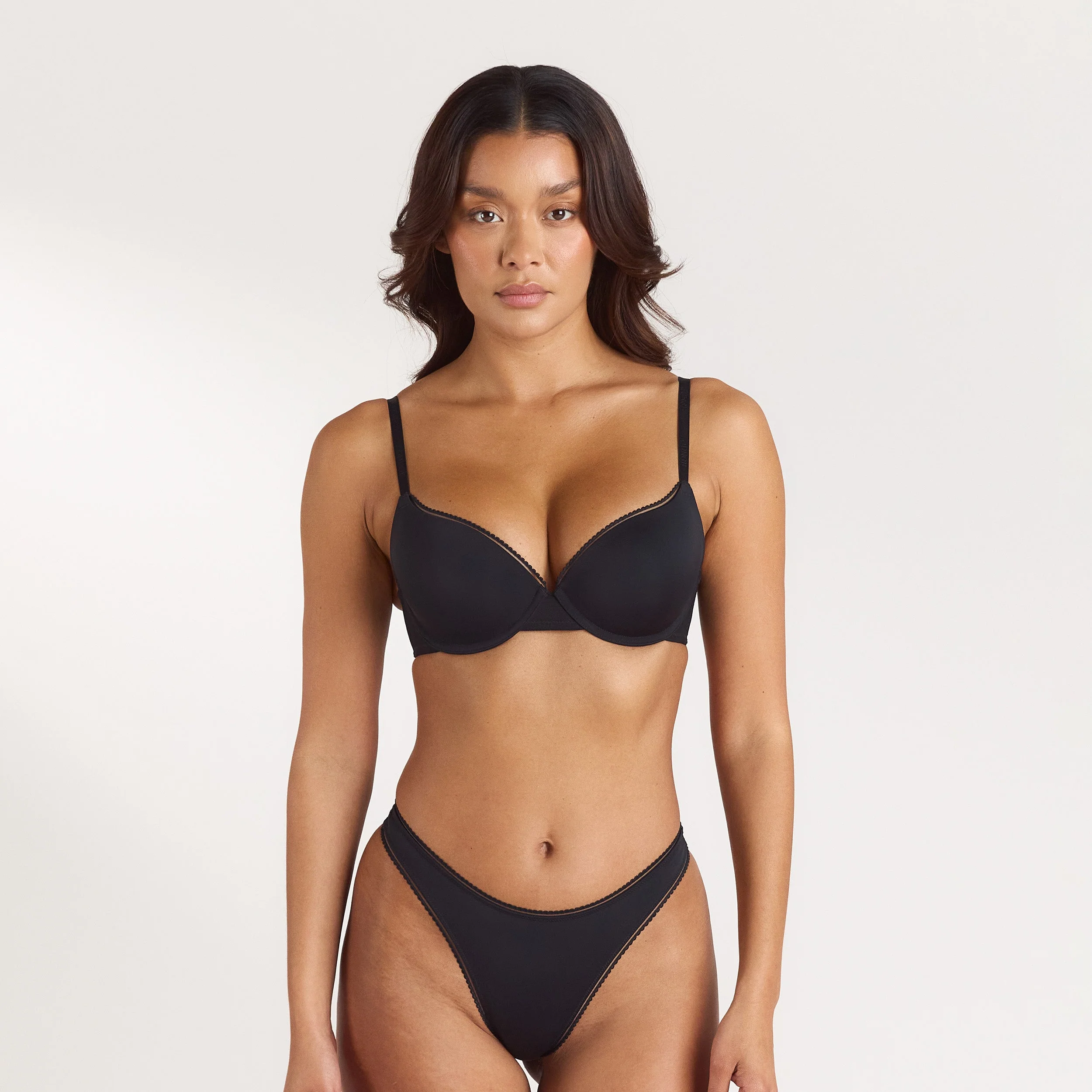 Comfort T-Shirt Bra - Black - Image 5