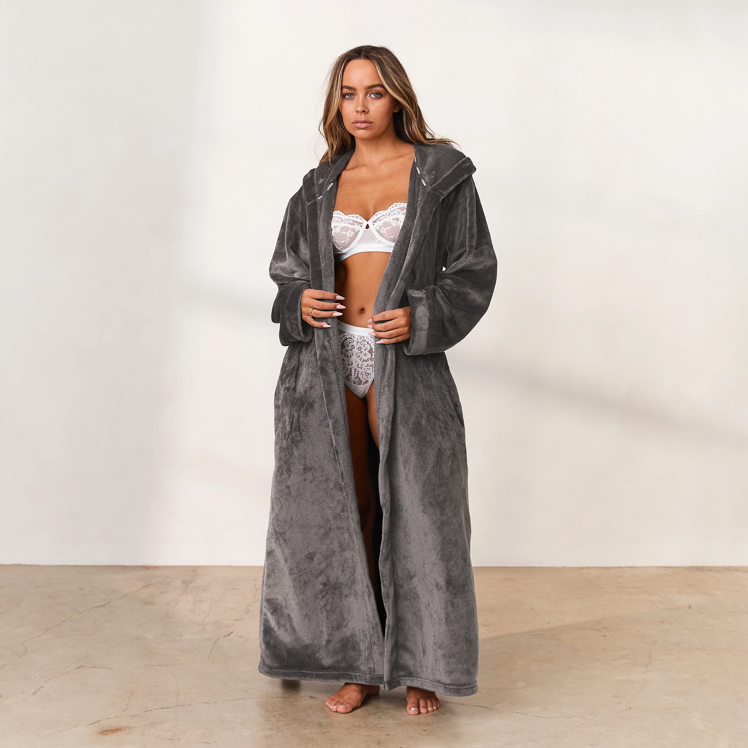 Cuddle Me Dressing Gown - Charcoal - Image 6