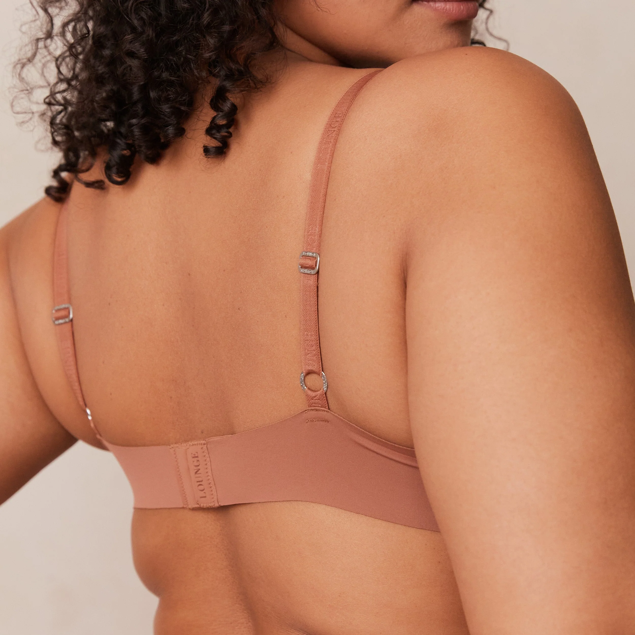 Light Non-Wired Plunge T-Shirt Bra - Mocha - Image 10