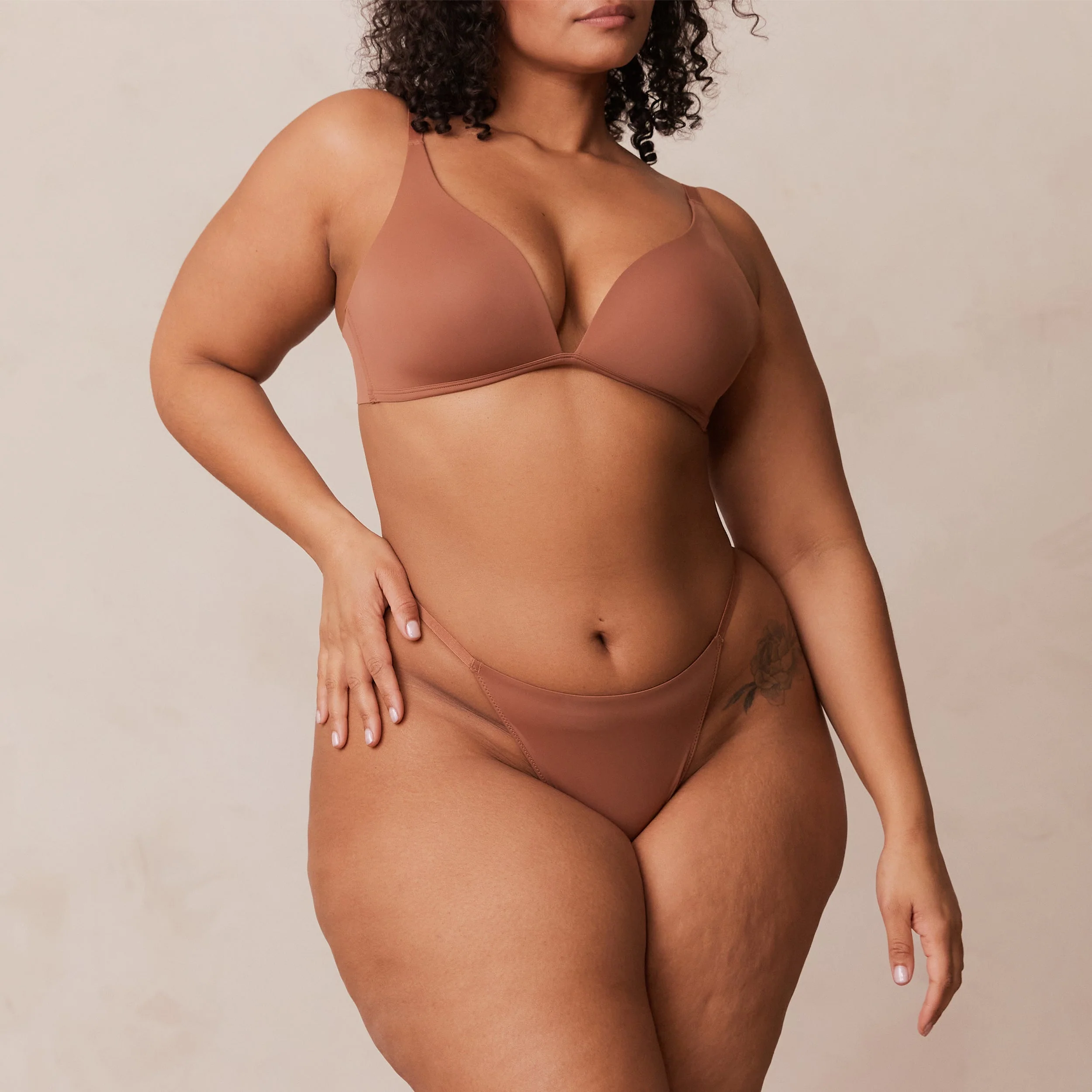 Light Non-Wired Plunge T-Shirt Bra - Mocha - Image 19
