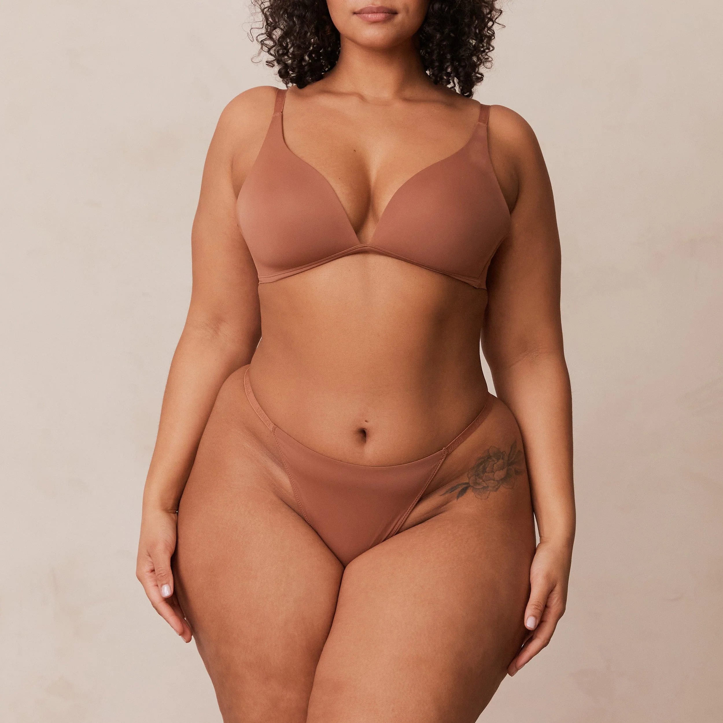 Light Non-Wired Plunge T-Shirt Bra - Mocha - Image 9