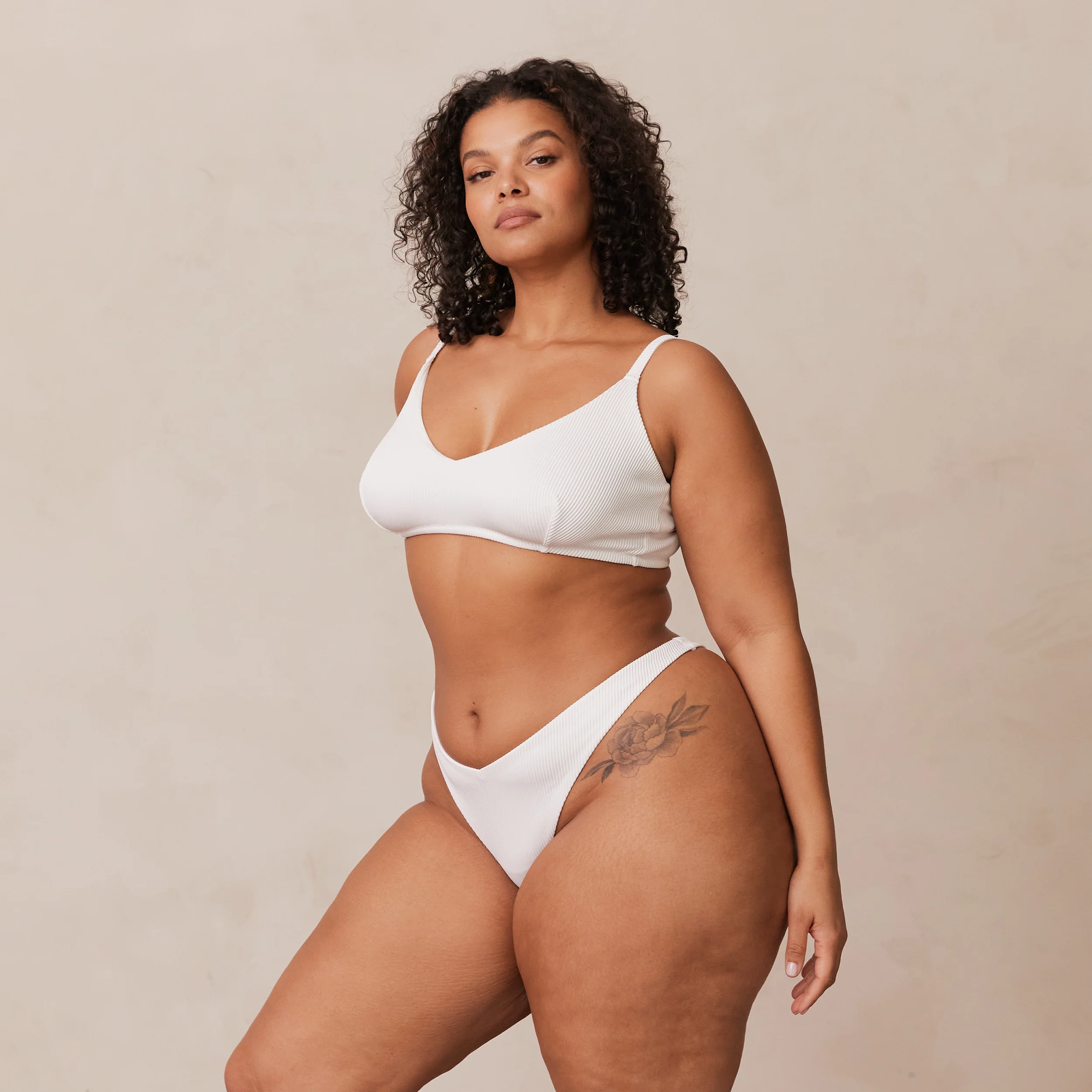 Ribbed Triangle Bra - White - Image 11