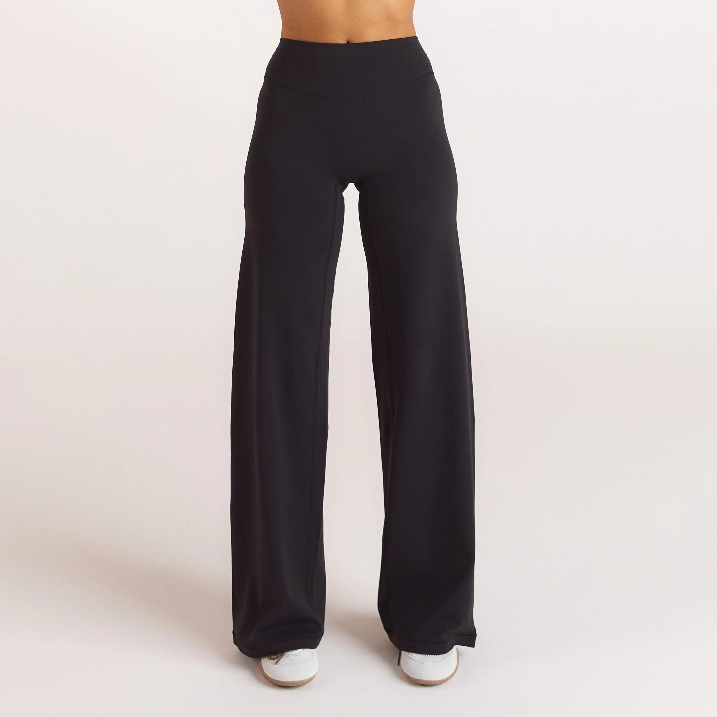 ContourSoft Straight-Leg Leggings - Black - Image 2