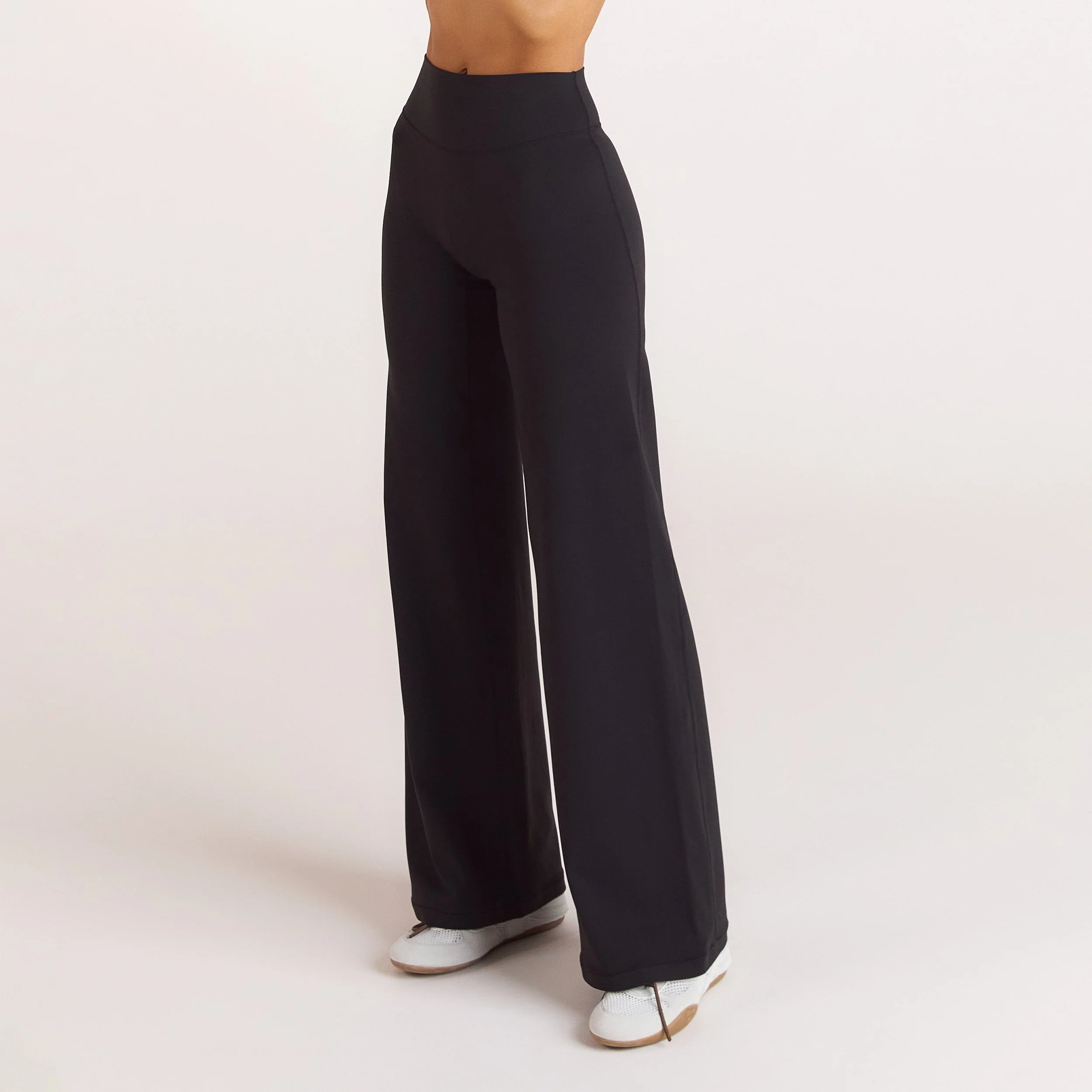 ContourSoft Straight-Leg Leggings - Black - Image 6